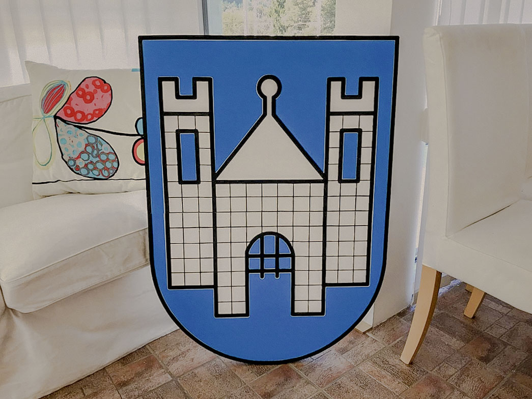 Grb, izdelan iz stiroporja
